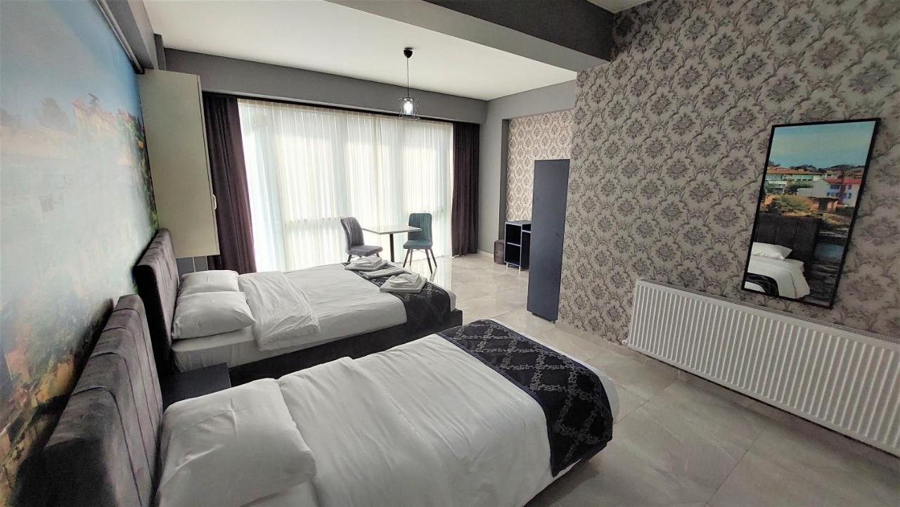 Mini Suite Otel Istanbul Bagian luar foto