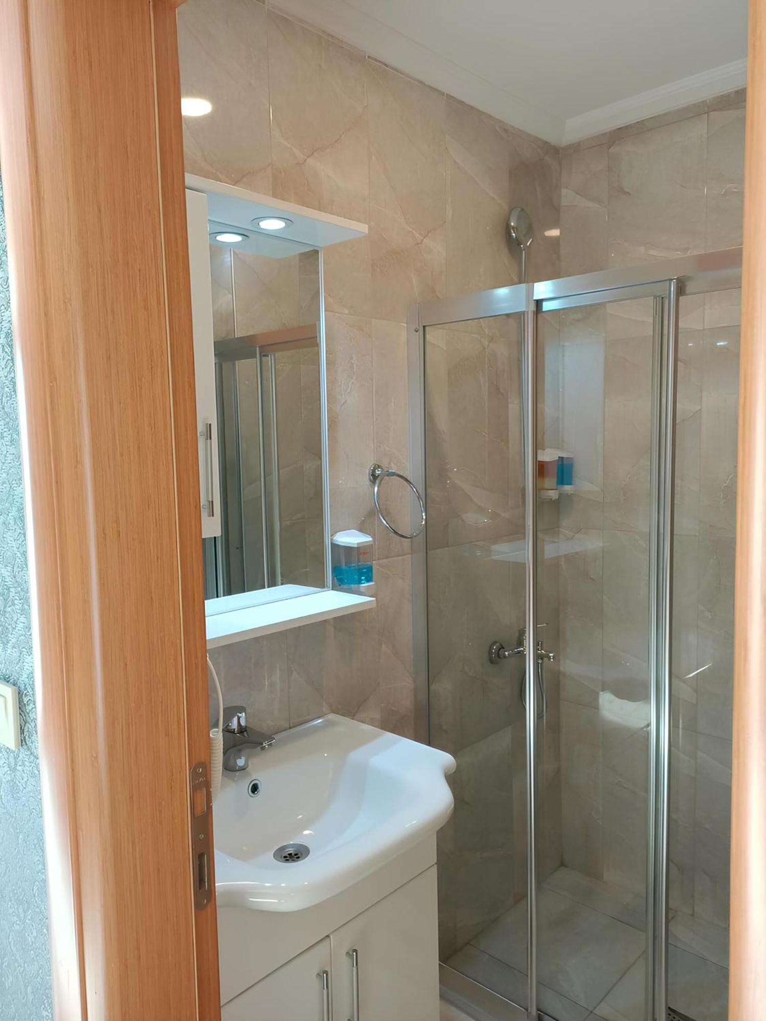 Mini Suite Otel Istanbul Bagian luar foto